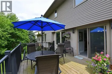 34 Howard Boulevard Burlington ON L8B 0G3