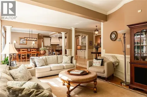 122 Lisonally Court Oakville ON L6L 6P2
