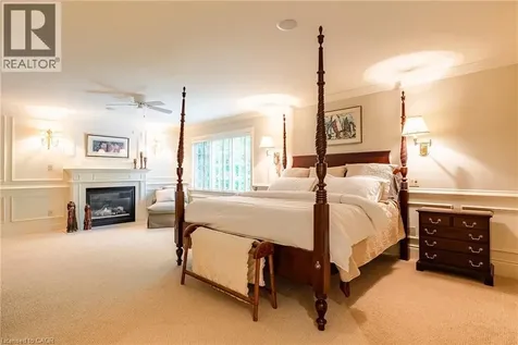 122 Lisonally Court Oakville ON L6L 6P2