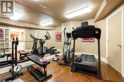 122 Lisonally Court Oakville ON L6L 6P2