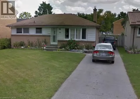 104 Queenston Crescent London ON N5W 1N6