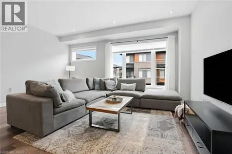 61 Soho Street Stoney Creek ON L8J 0M5