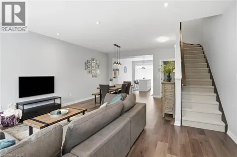 61 Soho Street Stoney Creek ON L8J 0M5