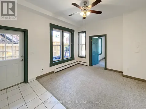 98 Pine Street Brockville ON K6V 1G9