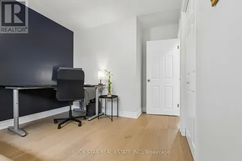 130 Hudson Crescent Kitchener ON N2B 2V9