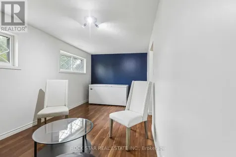 130 Hudson Crescent Kitchener ON N2B 2V9