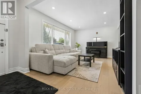 130 Hudson Crescent Kitchener ON N2B 2V9