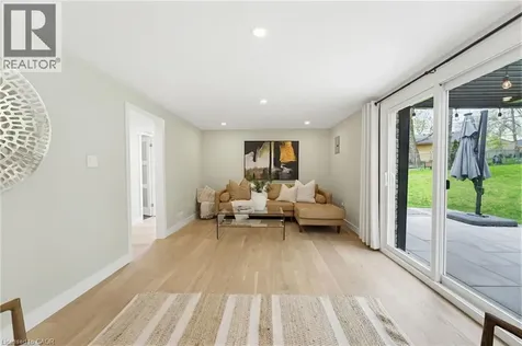 2381 Peart Court Burlington ON L7P 2V5