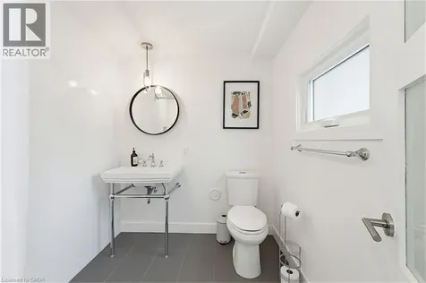 2381 Peart Court Burlington ON L7P 2V5