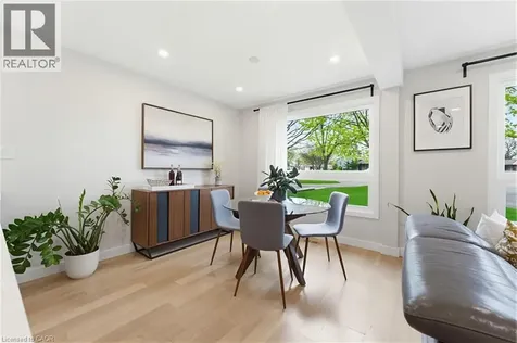 2381 Peart Court Burlington ON L7P 2V5
