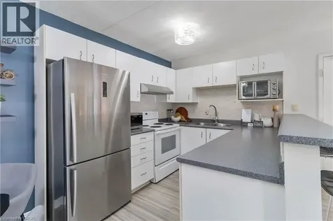 4015 Kilmer Drive Burlington ON L7M 4M4