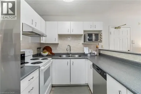 4015 Kilmer Drive Burlington ON L7M 4M4