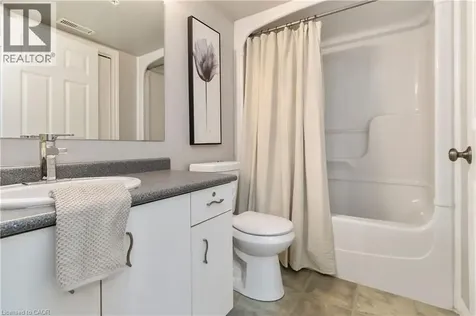 4015 Kilmer Drive Burlington ON L7M 4M4