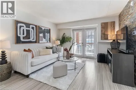 4015 Kilmer Drive Burlington ON L7M 4M4