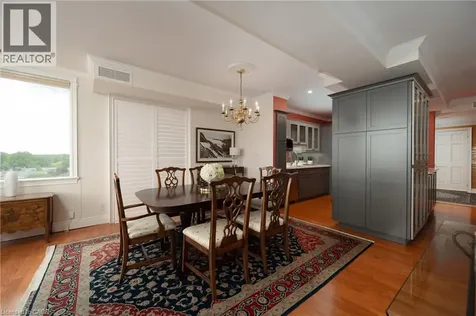100 Lakeshore Road East Oakville ON L6J 6M9