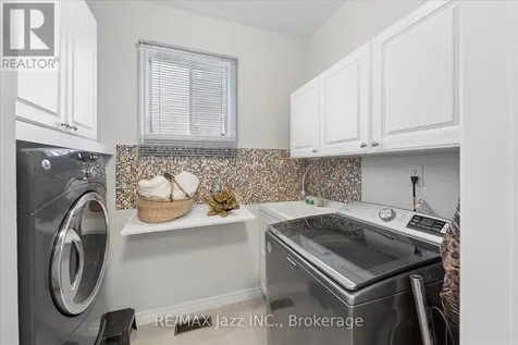 63 Bonnycastle Drive Clarington (bowmanville) ON L1C 4S8