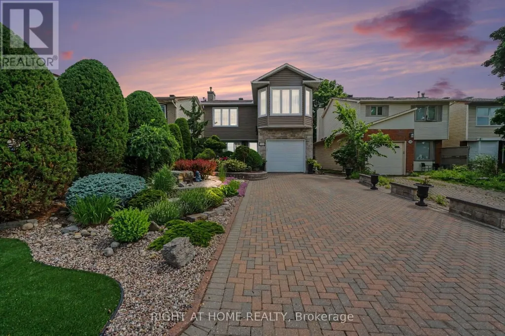 1484 Meadowbrook Road Ottawa ON K1B 5C3