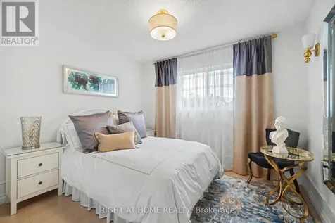 1484 Meadowbrook Road Ottawa ON K1B 5C3