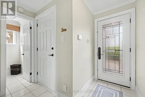1484 Meadowbrook Road Ottawa ON K1B 5C3