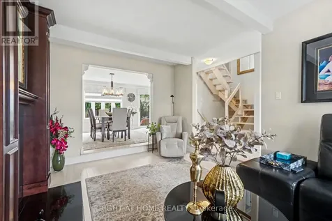 1484 Meadowbrook Road Ottawa ON K1B 5C3