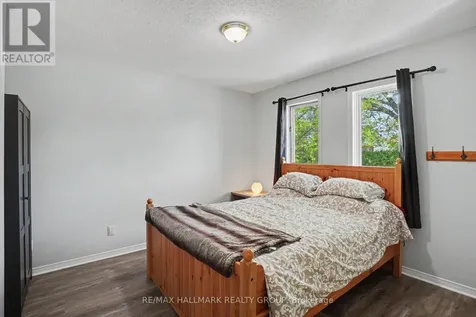 29 Carbery Drive Ottawa ON K2S 1E5