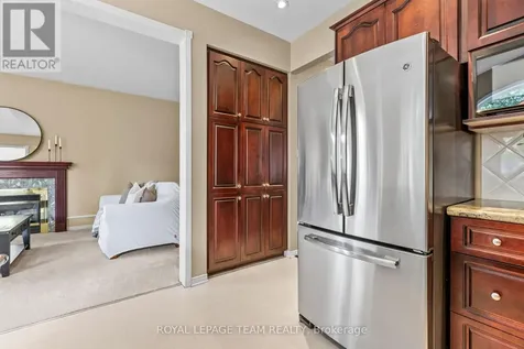 178 Hemlo Crescent Ottawa ON K2T 1E5
