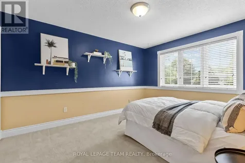 178 Hemlo Crescent Ottawa ON K2T 1E5
