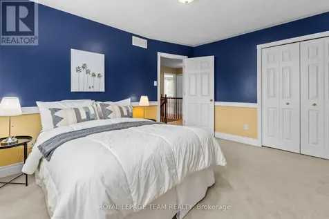 178 Hemlo Crescent Ottawa ON K2T 1E5