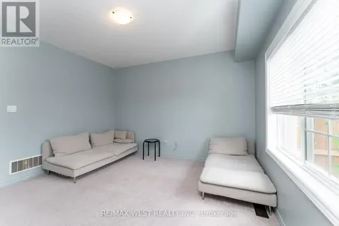 24 Dewberry Drive Kitchener ON N2B 0A9