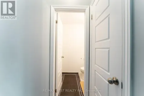 24 Dewberry Drive Kitchener ON N2B 0A9
