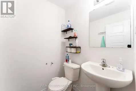 24 Dewberry Drive Kitchener ON N2B 0A9