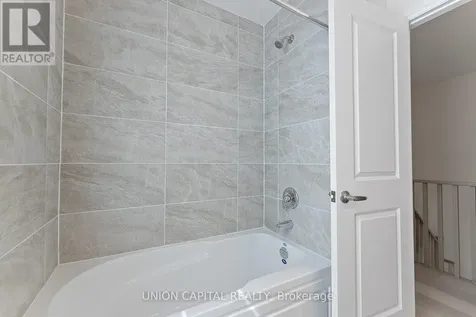 11437 Leslie Street Richmond Hill ON L4S 0N7