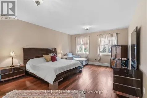 16 Dew Drop Court Vaughan ON L6A 1E9