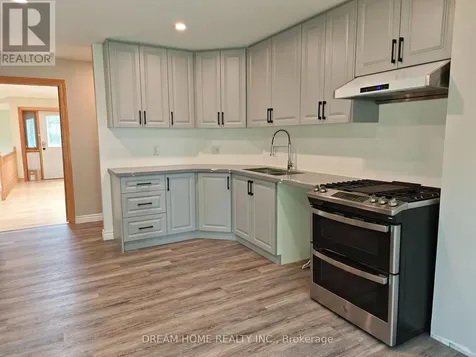 19811 Woodbine Avenue East Gwillimbury ON L0G 1R0