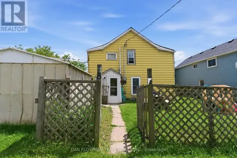 78 East Beach Road Clarington (bowmanville) ON L1C 6A5