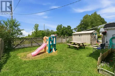 78 East Beach Road Clarington (bowmanville) ON L1C 6A5