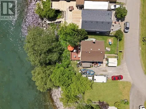 78 East Beach Road Clarington (bowmanville) ON L1C 6A5