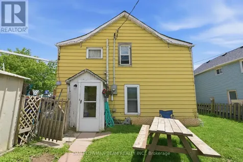 78 East Beach Road Clarington (bowmanville) ON L1C 6A5