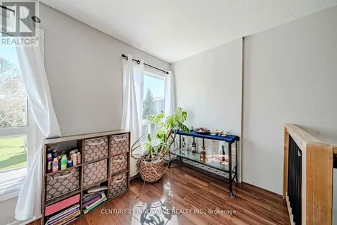 35 The Bridle Path Clarington (bowmanville) ON L1C 3W1
