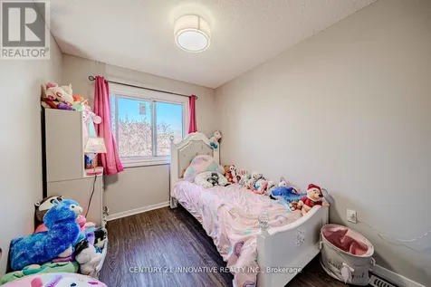 35 The Bridle Path Clarington (bowmanville) ON L1C 3W1