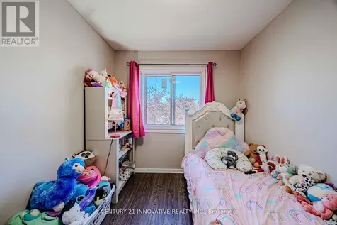 35 The Bridle Path Clarington (bowmanville) ON L1C 3W1