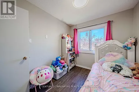 35 The Bridle Path Clarington (bowmanville) ON L1C 3W1