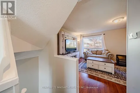 35 The Bridle Path Clarington (bowmanville) ON L1C 3W1