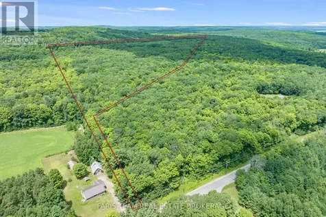 418 Concession 13 Road East Tiny ON L9M 2H7