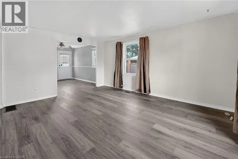 85 Grass Avenue St. Catharines ON L2R 1T2