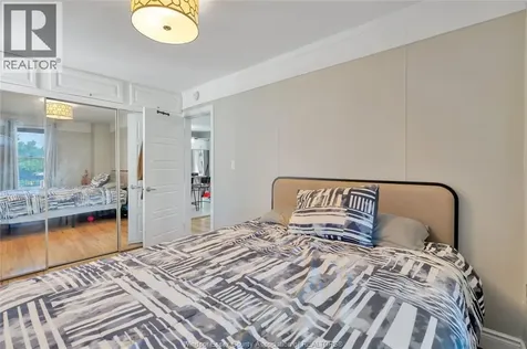 1396 Lillian Avenue Windsor ON N8X 4A5