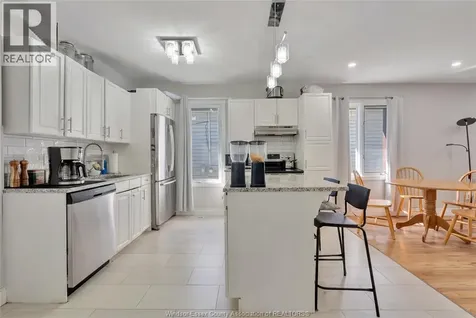 1396 Lillian Avenue Windsor ON N8X 4A5