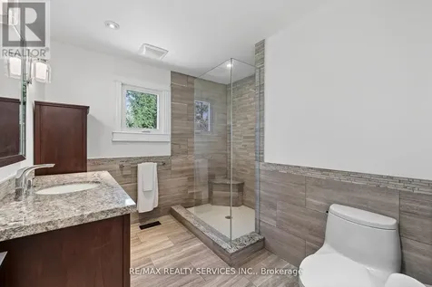 12 Glenn Court Caledon ON L7K 0P2