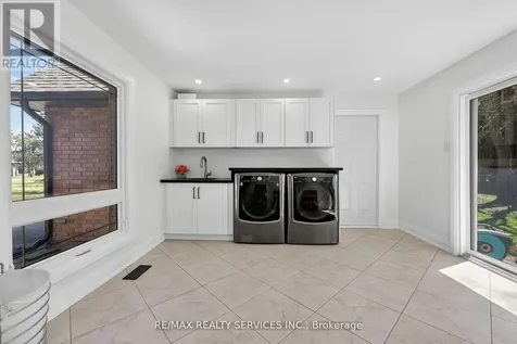 12 Glenn Court Caledon ON L7K 0P2