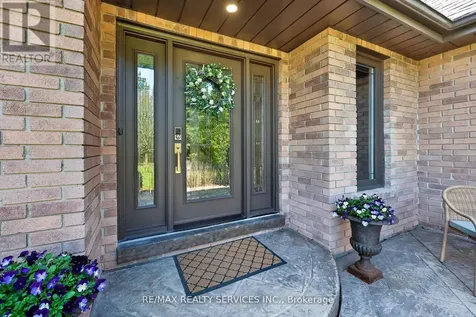 12 Glenn Court Caledon ON L7K 0P2